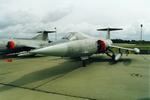 f-104_italien_(f305wall).jpg