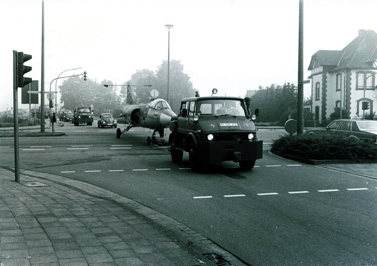 landtransport_f-104_von_der_basis_in_die_gwk.jpg