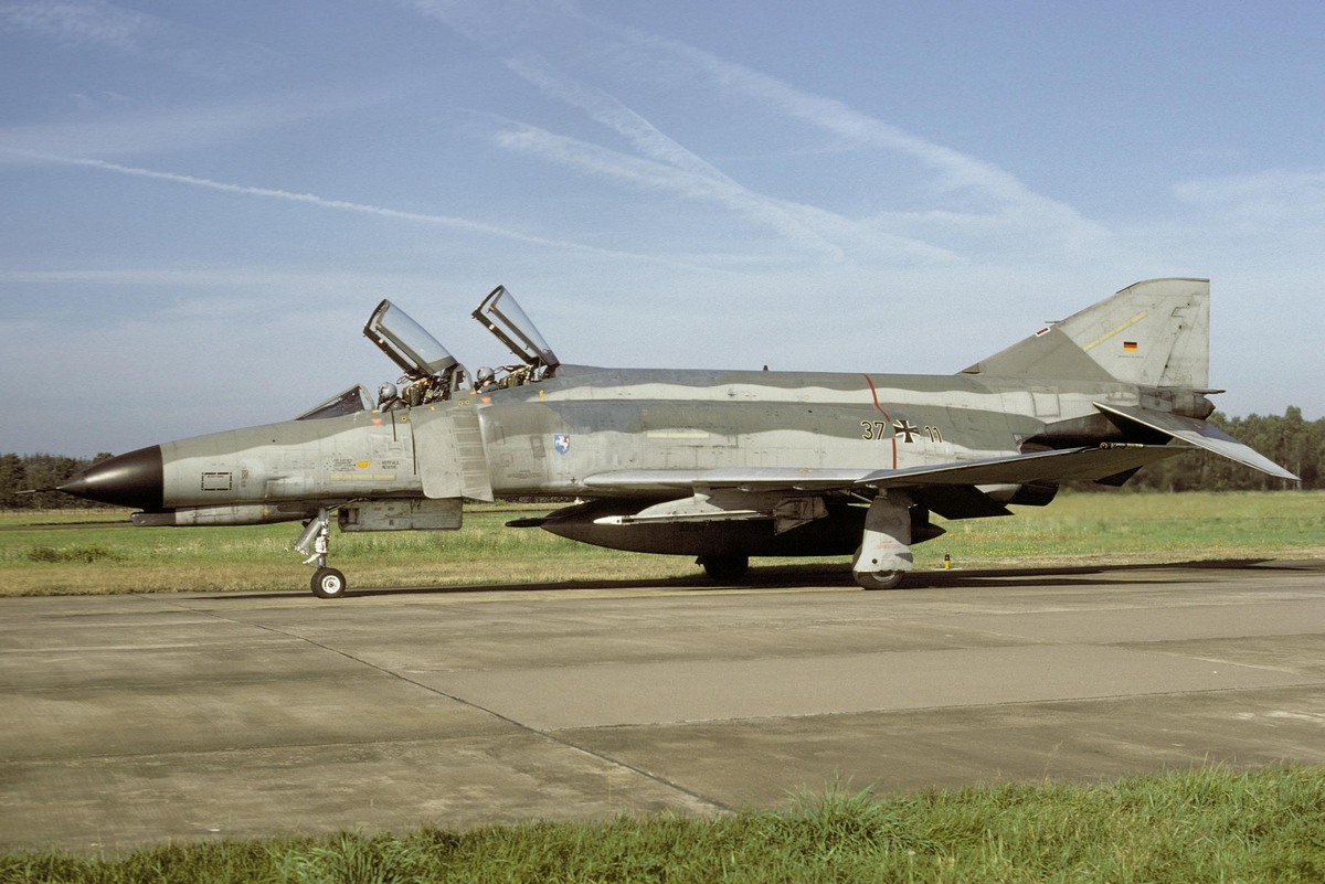 37_11_(03)_twenthe_09.1990_(archiv_zetsche).jpg