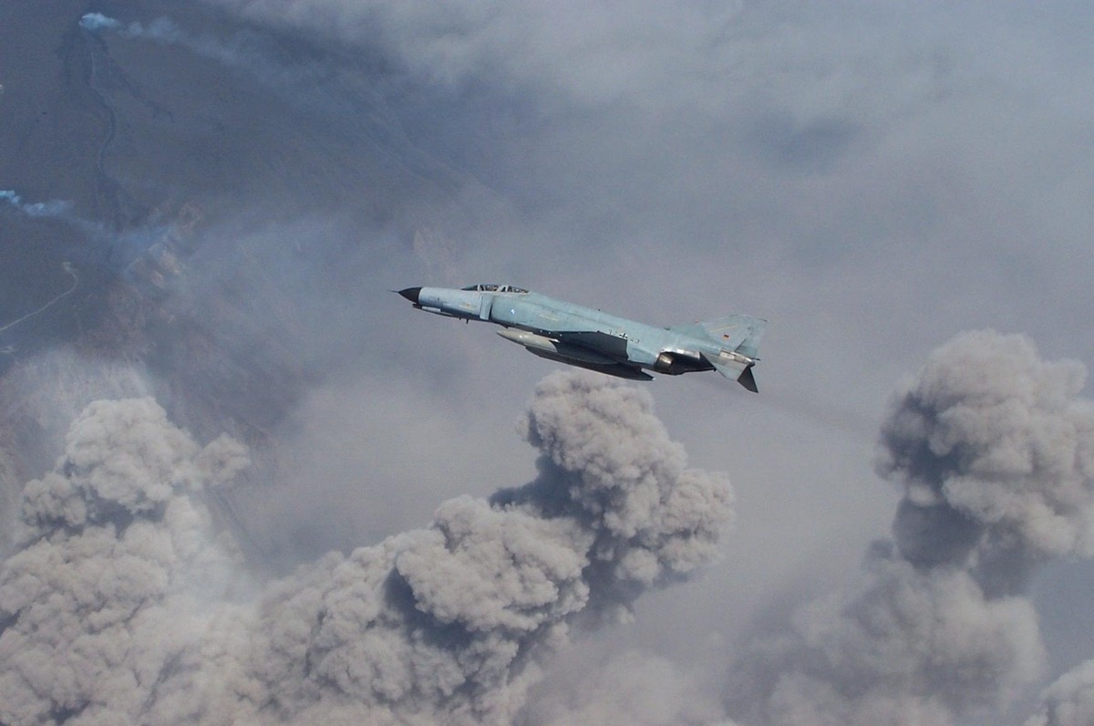 37_43_(e01)_etna_07.2001_(hagen).jpg