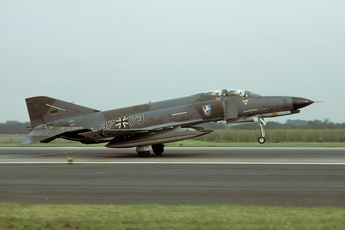 37_73_(01)_09.1981_(zetsche).jpg