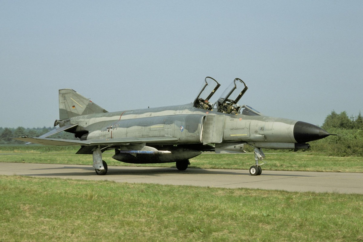 37_77_(03)_twenthe_(archiv_remfert).jpg