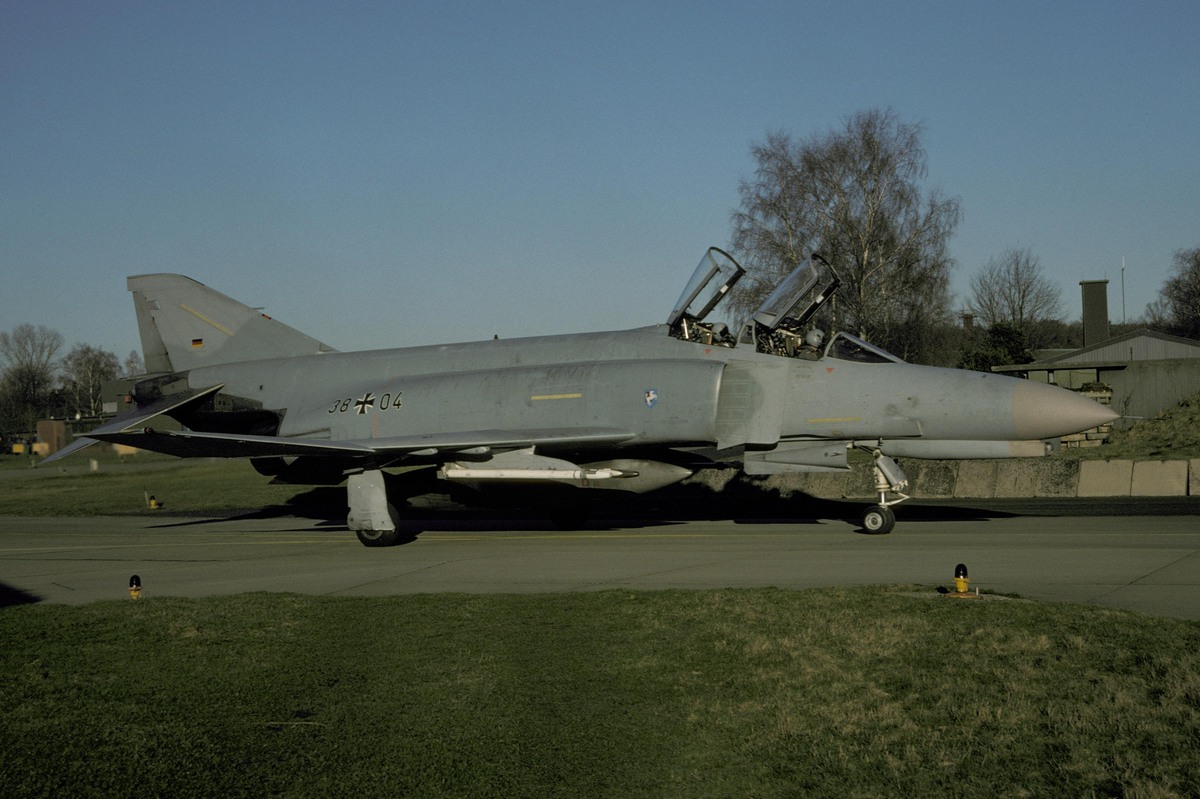 38_04_(01)_(feldmann).jpg