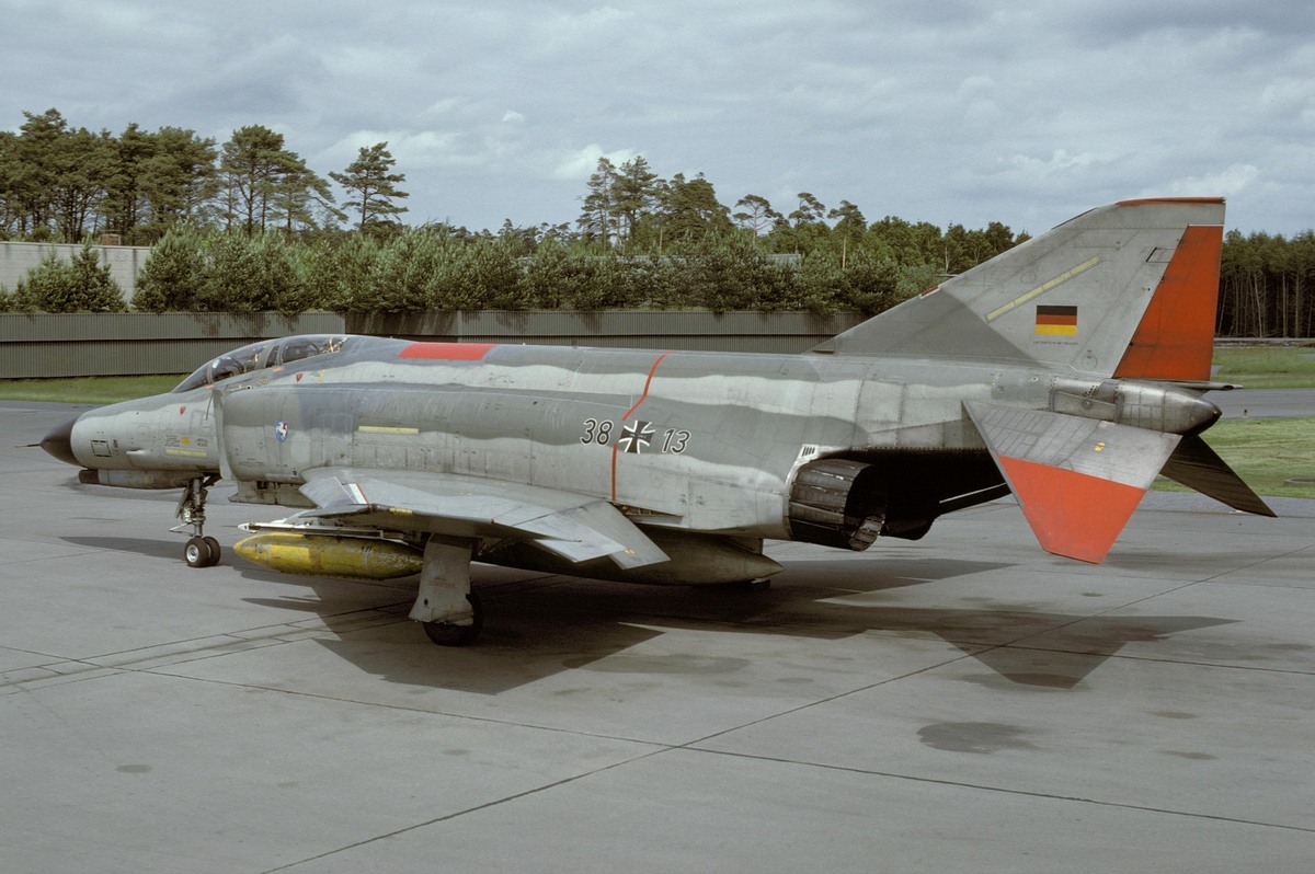38_13_(02)_jever_06.1986_(zetsche).jpg
