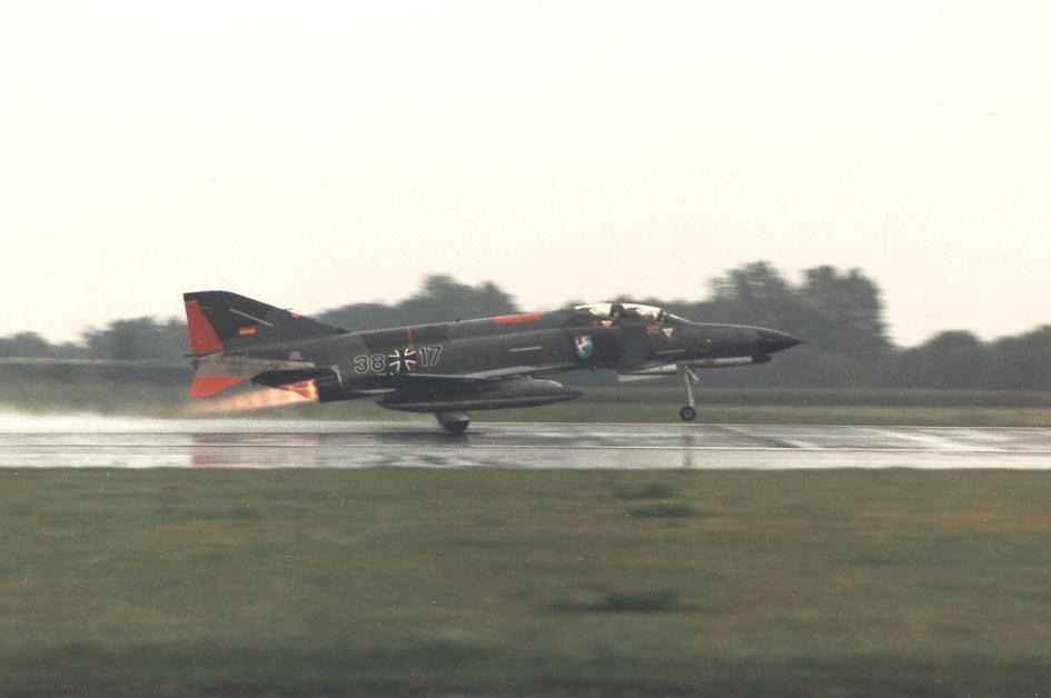 38_17_(03)_09.1979_(strahl_collection).jpg