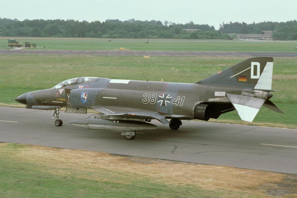 38_41_(02)_wildenrath_06.1978_(zetsche).jpg