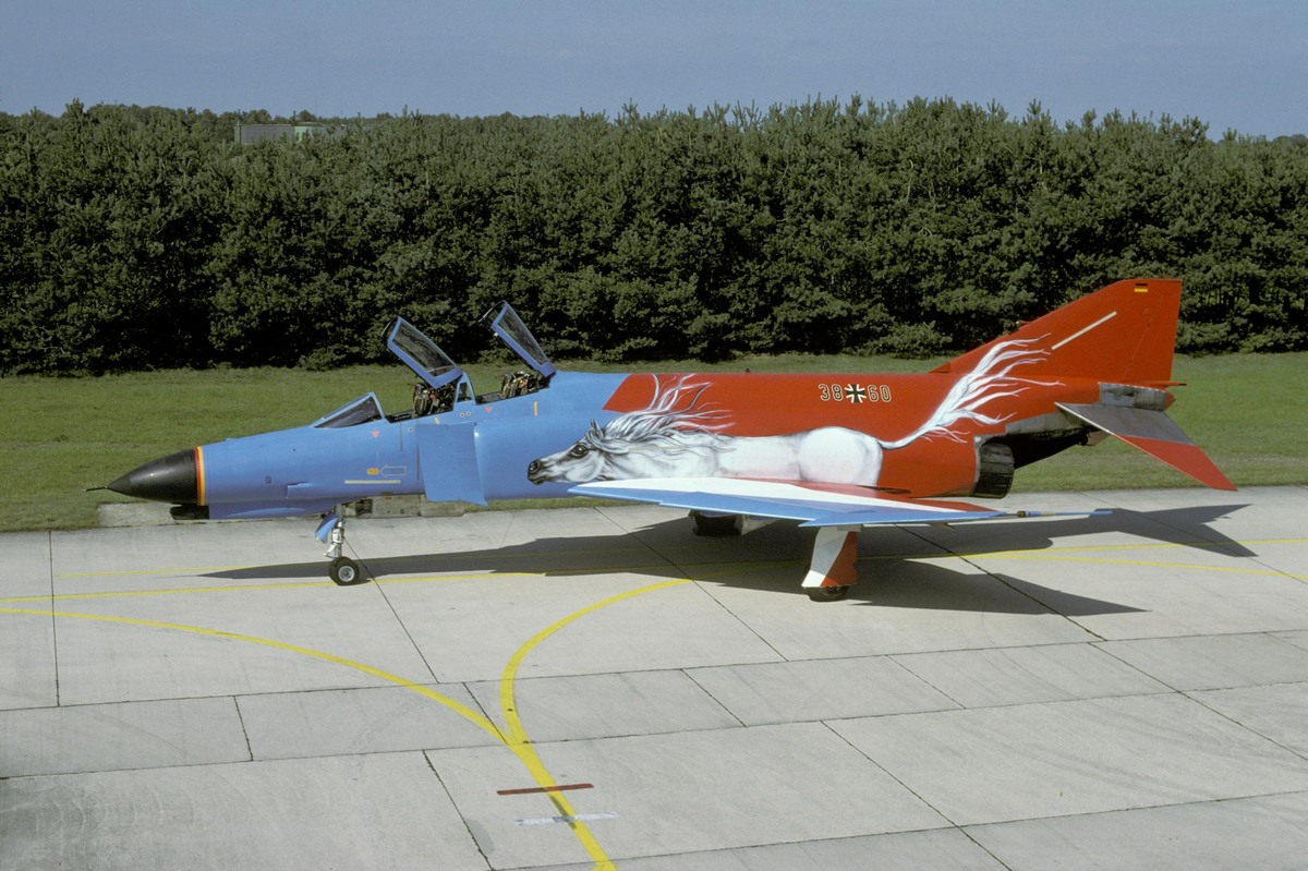 38_60_(04)_09.1996_(zetsche).jpg
