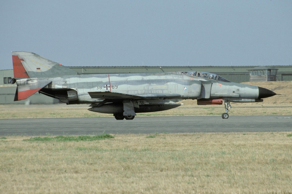 38_69_(01)_(feldmann).jpg