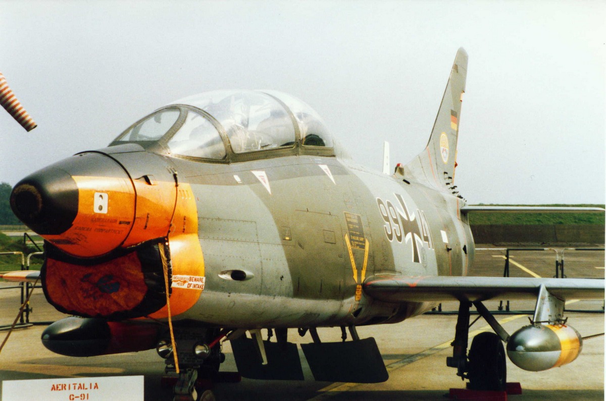 fiat_g-91_99+41_(f2wall).jpg