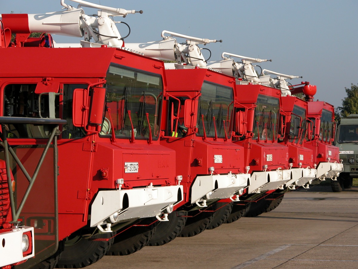 fahrzeuge_feuerwache_(wall)5573.jpg