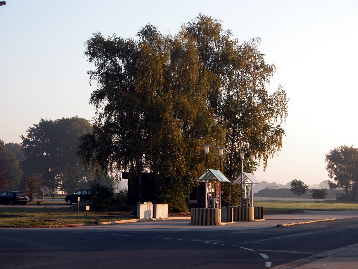 tankstelle_basis_(wall).jpg